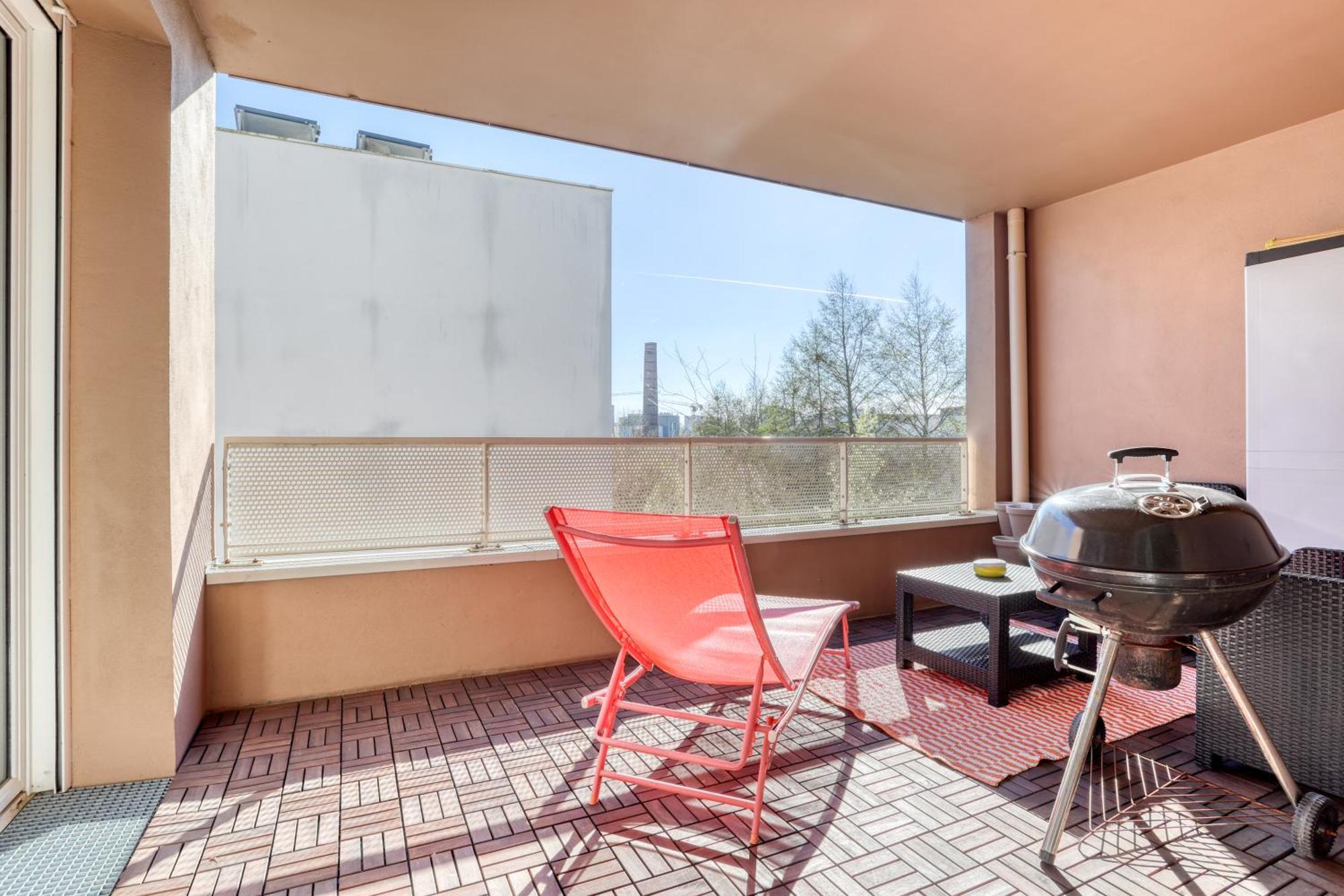 "Le Serenity ", Appartement Spacieux ,Balcon, Parking Prive Gratuit, Netflix, Proche Cdg Et Stade De France Stains Dış mekan fotoğraf